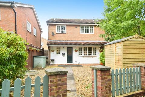 2 bedroom terraced house for sale, James Close, Chippenham SN15