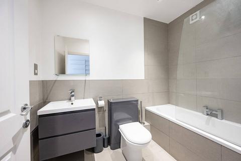 2 bedroom flat for sale, Rope Walk Gardens, Whitechapel, London, E1