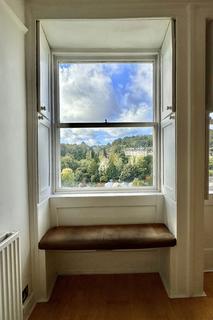 1 bedroom flat for sale, Widcombe Crescent, Bath