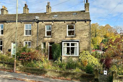 3 bedroom end of terrace house for sale, Buxton Road, Chinley, High Peak