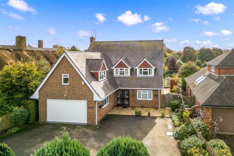 4 bedroom detached house for sale, The Thatchway, Angmering, Littlehampton, West Sussex, BN16