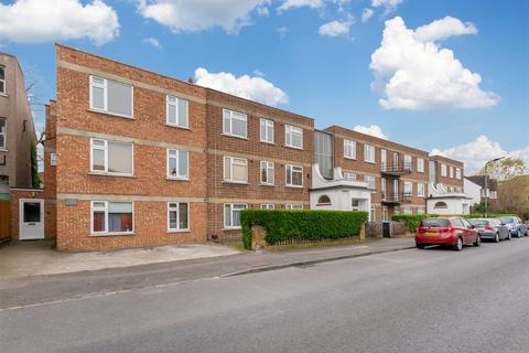 2 bedroom flat to rent, Howard House, Howard Road, Penge, SE20