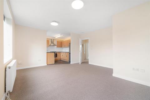 2 bedroom flat to rent, Howard House, Howard Road, Penge, SE20