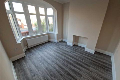 3 bedroom house to rent, Mayfair Road, Blackpool