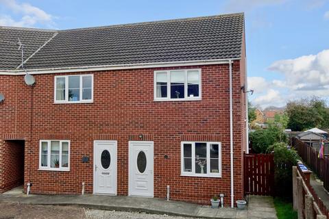 2 bedroom end of terrace house for sale, Beal Court, Market Weighton