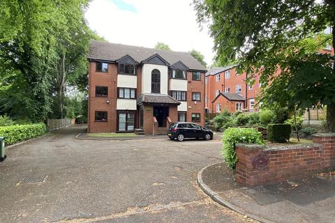 1 bedroom ground floor flat to rent, Flat  Peel Moat Court, Peel Moat Road, SK4