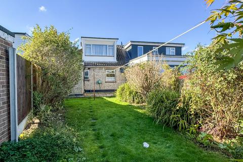 37 Hatfield Road, Rayleigh, SS6 9AP