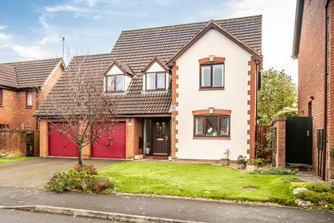 4 bedroom detached house for sale, Slewton Crescent, Whimple