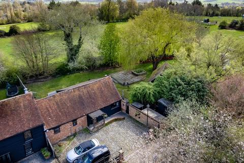 3 bedroom barn conversion for sale, Flux Lane, Epping