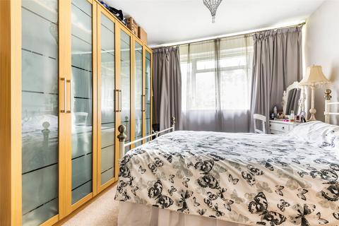 7 Blakes Lane, New Malden, KT3 6NP