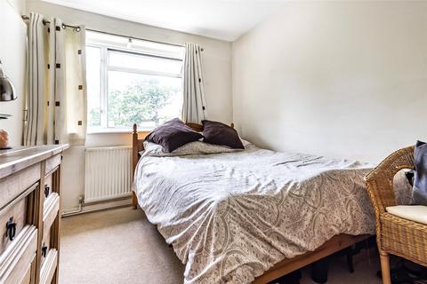 7 Blakes Lane, New Malden, KT3 6NP