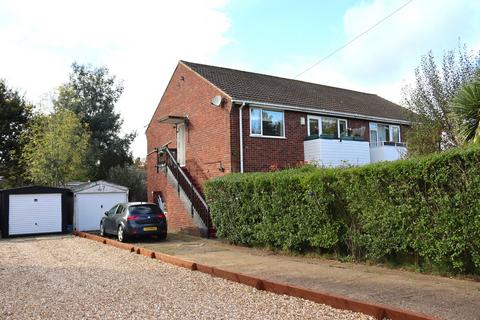 2 bedroom maisonette for sale,  Beta Road, FARNBOROUGH GU14