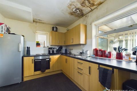 67 Ashburton Road, Blackpool, FY1 2PF