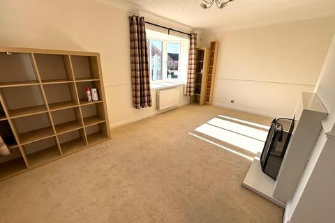 14 Cumbrae Drive, Great Billing, Northampton, NN3 9HD