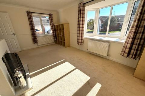 14 Cumbrae Drive, Great Billing, Northampton, NN3 9HD