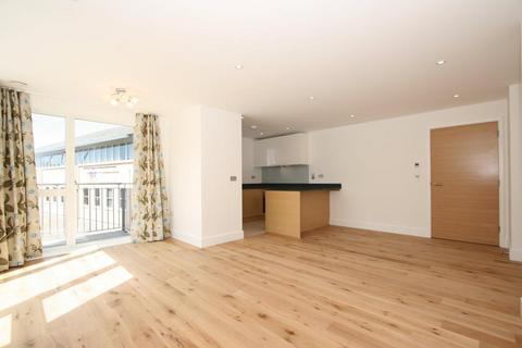 2 bedroom apartment to rent, Brooke House, Kingsley Walk, Cambridge