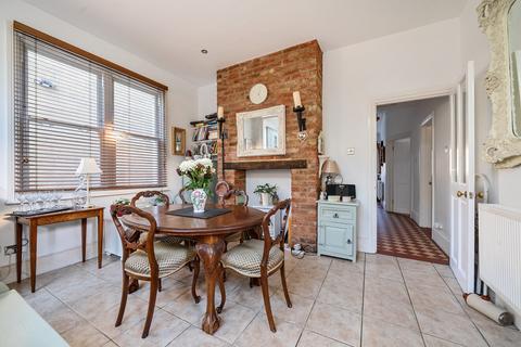 34 Bedford Avenue, Barnet, EN5 2EP