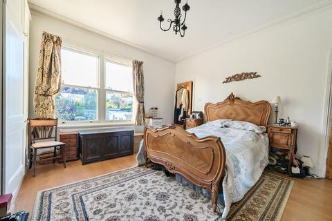 34 Bedford Avenue, Barnet, EN5 2EP