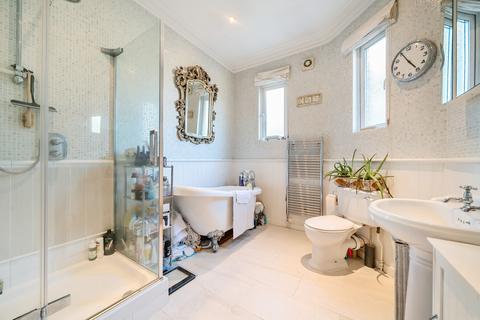 34 Bedford Avenue, Barnet, EN5 2EP