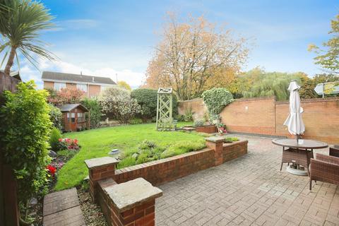 3 bedroom detached house for sale, Choyce Close, Atherstone