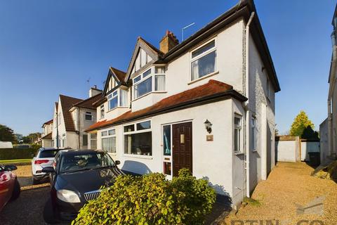 3 bedroom semi-detached house for sale, Goodwood Avenue, Watford