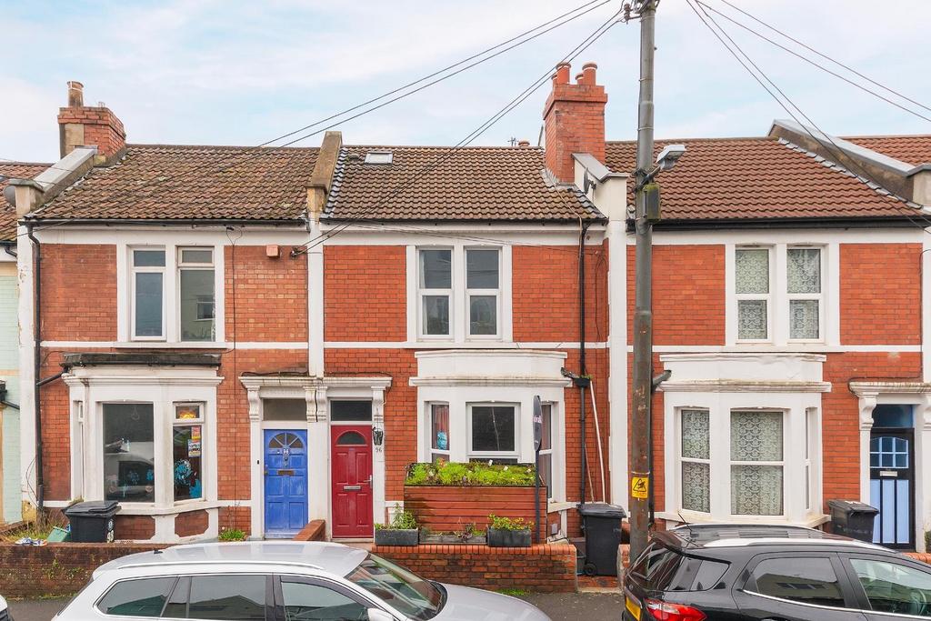 Cotswold Road, Windmill Hill 3 bed terraced house for sale £575,000