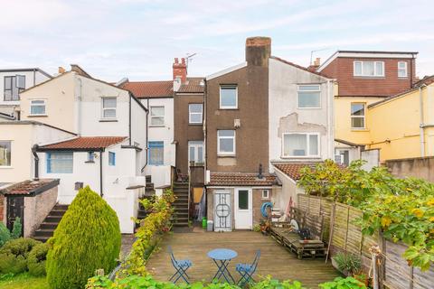 3 bedroom terraced house for sale, Cotswold Road, Windmill Hill