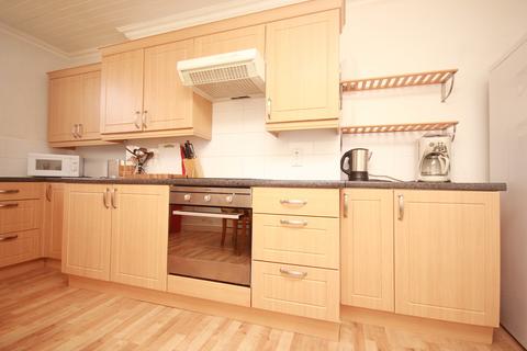 1 bedroom in a house share to rent, Lipson Road, Plymouth PL4