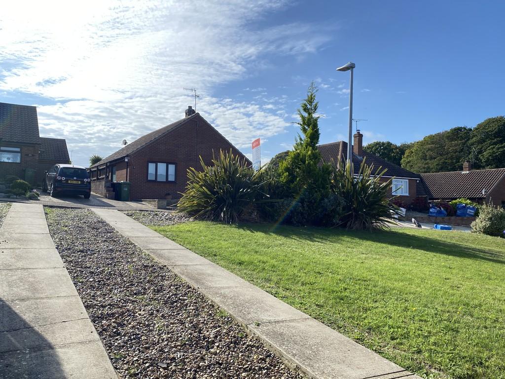 Front garden and drive