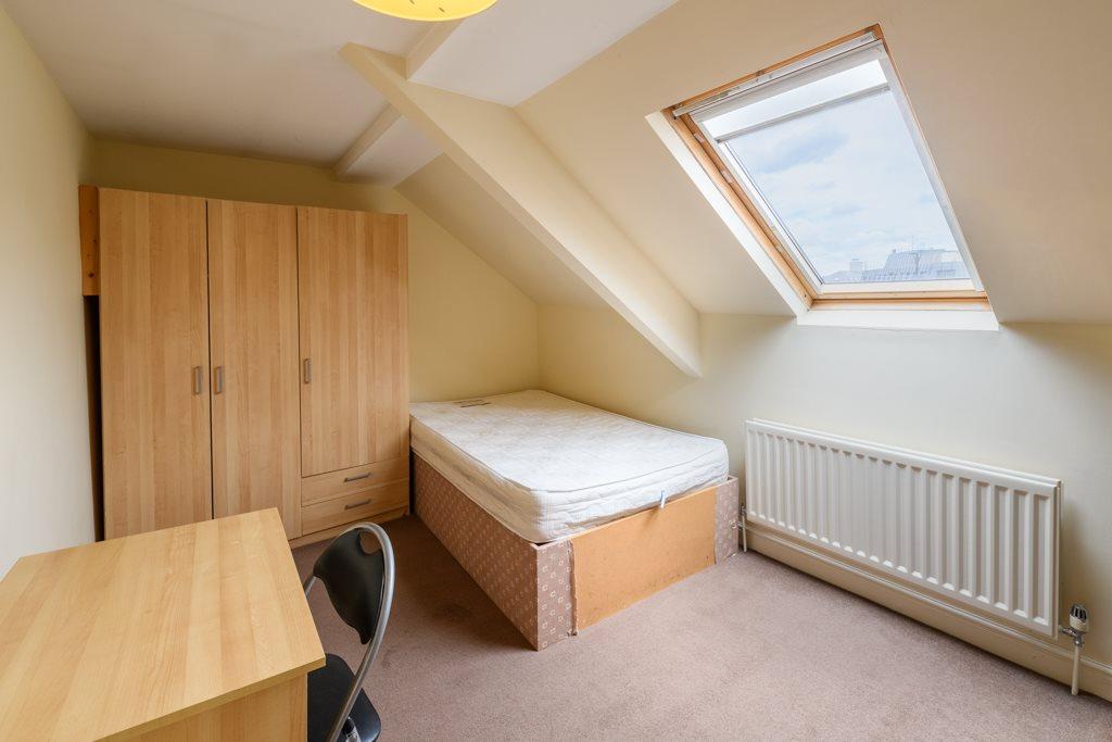 4 Chester Street 32