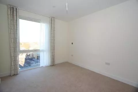 3 bedroom apartment to rent – pohled 5