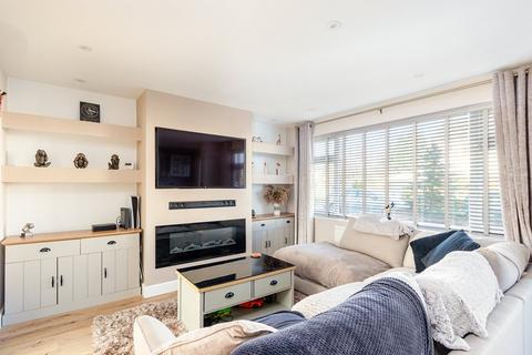 4 Dean Close, Partington, Manchester, M31 4BQ