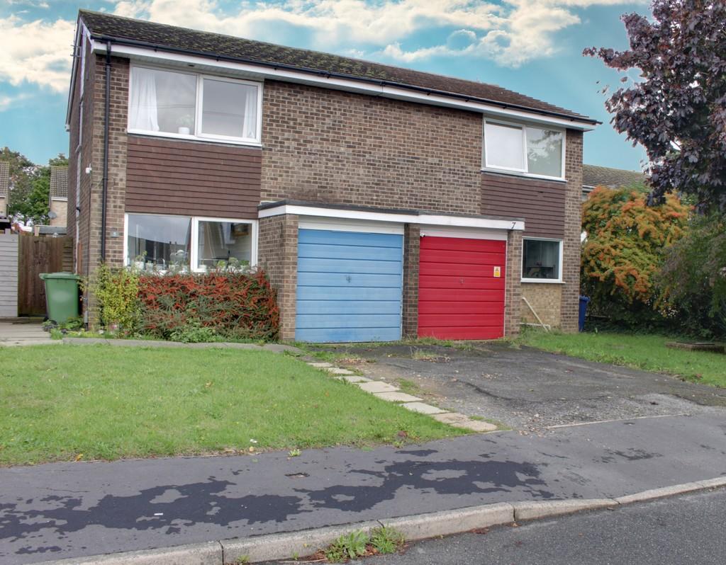 Bittern Close, St Ives PE27 3 bed semidetached house to rent £1,200