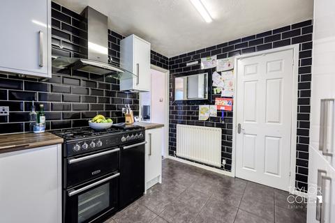 24 Teign, Hockley, Tamworth, B77 5QP