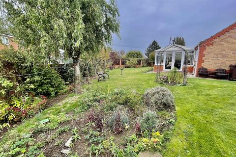 3 bedroom detached bungalow for sale, Swift Court, Spalding