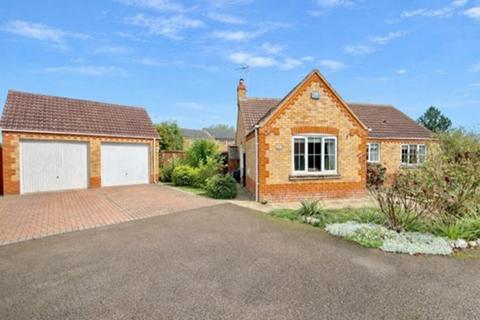 3 bedroom detached bungalow for sale, Swift Court, Spalding