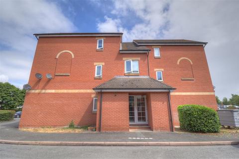 1 bedroom flat to rent, Shepherds Pool, Evesham