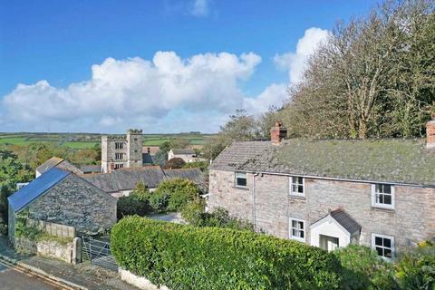 3 bedroom end of terrace house for sale, Praa Sands, Cornwall