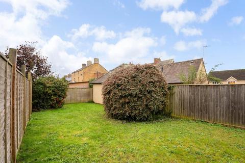 3 bedroom terraced house for sale, London Road, Moreton-in-Marsh, Gloucestershire, GL56