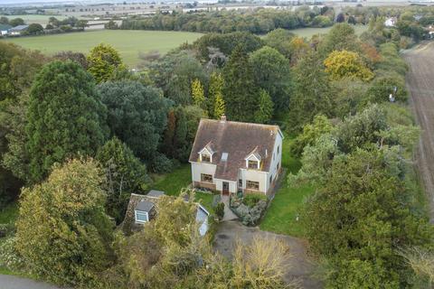 4 bedroom detached house for sale, Halstead Road, Kirby Cross,