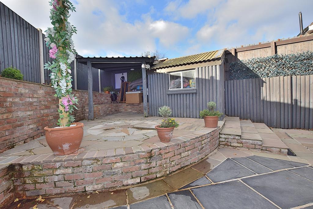 Patio 01