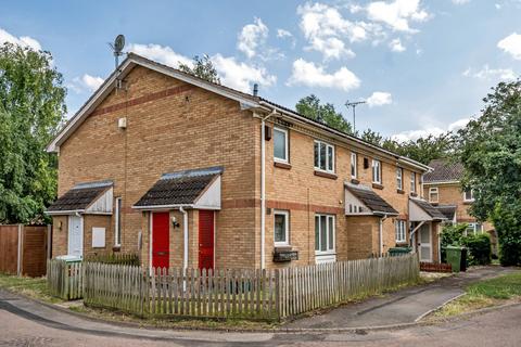 1 bedroom end of terrace house to rent, St. Peters Close, Gloucestershire GL51