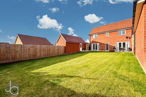 4 bedroom detached house for sale, Carder Close, Ardleigh