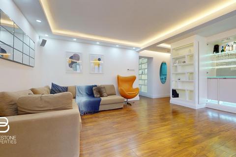 undefined, Kintyre Court, Streatham Hill
