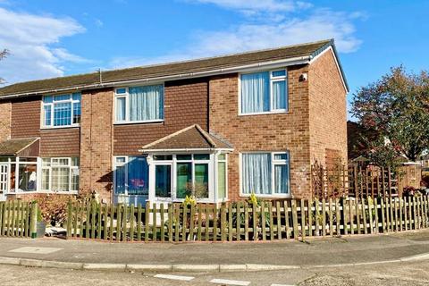 13 Red Lodge Road, Bexley, DA5 2JW