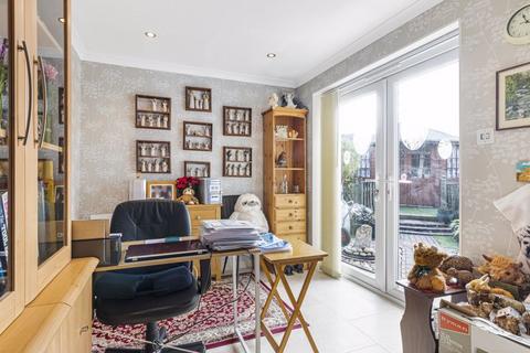 13 Red Lodge Road, Bexley, DA5 2JW