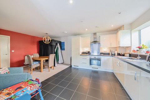 2 bedroom apartment for sale, Brighton Road, Purley