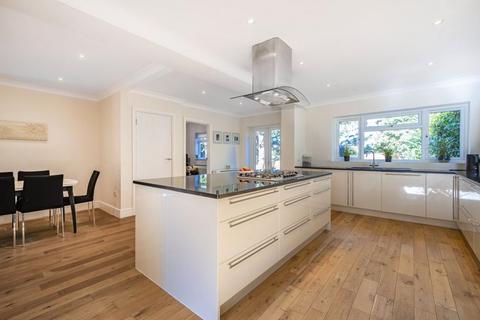 5 bedroom detached house for sale, Woodhyrst Gardens, Kenley