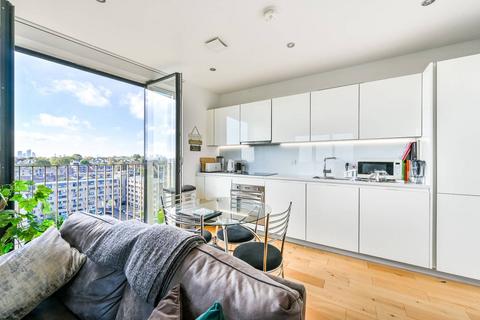 2 bedroom flat for sale, Murrain Road, Highbury, London, N4