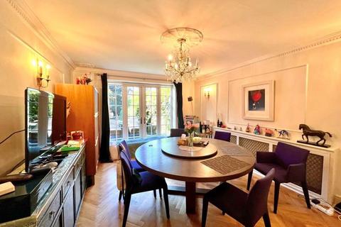 6 bedroom semi-detached house to rent, Deansway, Hampstead Garden Suburb, N2